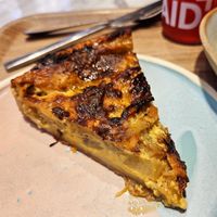 Onion-fennel quiche at Land & Monkeys - Amsterdam in Paris