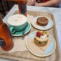  at Land & Monkeys - Amsterdam in Paris