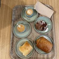   at Land & Monkeys - Amsterdam in Paris