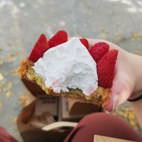 Tartelette aux fraises at Land & Monkeys - Amsterdam in Paris