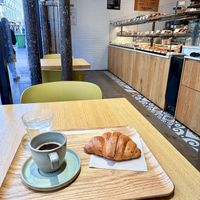   at Land & Monkeys - Amsterdam in Paris