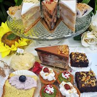 2 at la.kkum in East Singapore