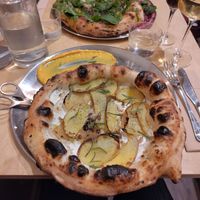 P.Berg at Gemello Vegan Pizza in Berlin