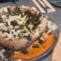 Cheezzy: 4 vegan cheese with fried sage. So good. Cheese is melting in my mouth and sage flavor together so good  at Gemello Vegan Pizza in Berlin