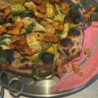 Wifiy: who doesn’t like artichoke? Savory and sweet combination. So good   at Gemello Vegan Pizza in Berlin