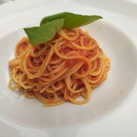 Sapghetti with tomato sauce (pummarola) at Il Giardino in Montecatini Alto
