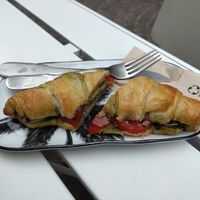 Belegtes Croissant at Shluk in Trier