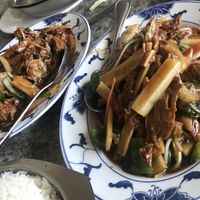 Vegan black bean sauce mock chicken and veggies on the left. Garlic sauce option on the right. Both vegan.  at Hung Paradise in Oranjestad