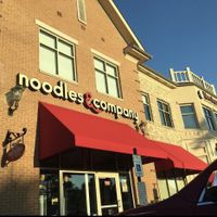 Front of Store at Noodles & Company in Upper Arlington