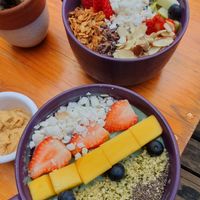 Costa Bowl and Cacao Bowl at Costa Juice in Tamarindo