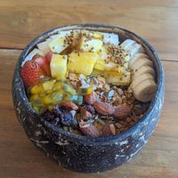 Vegan smoothie bowl at Costa Juice in Tamarindo