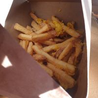 CHz fries - 6.5/10 felt like violife which isn't my fave at Blue Bar in Porthtowan