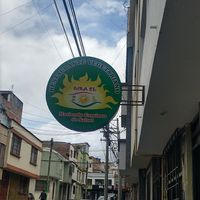Exterior sign to look for in June 2024 at Gira El Sol in Pasto