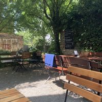 Der Hinterhof ist toll zum Entspannen:)   at Blue Bee in Darmstadt