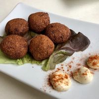 Vegan ‘Yummy balls’ at Loving Hut in Menton