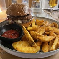 Vegan Beyond meat burger  at The Finch in Santorini