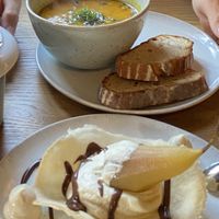 Pumpkin soup and „beschwipste Birne“ 🍐   at Emmi's Kitchen in Augsburg