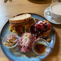 ultimate frühstück  at Emmi's Kitchen in Augsburg