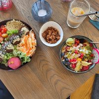 Falafel Bowl und veganer Milchreis mit Luxustopping, sehr sättigend! at Emmi's Kitchen in Augsburg