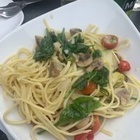 Very good pasta and bruschetta,quite a large selection of vegan options and a vegan menu. It’s a shame they are not offering vegan cheese or a vegan dessert though. at Amici in Torquay