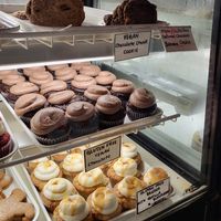 Vegan options at Little Cupcake Bakeshop in New York City