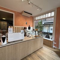 Clean restaurant   at Margo's Amsterdam - Jordaan in Amsterdam