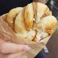 Tahini Bun - hervorragend at Margo's Amsterdam - Jordaan in Amsterdam