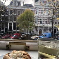 Tahini bun  at Margo's Amsterdam - Jordaan in Amsterdam