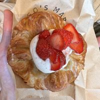 Strawberry vanilla danish  at Margo's Amsterdam - Jordaan in Amsterdam