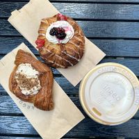 Apple pie danish & berries and vanilla  at Margo's Amsterdam - Jordaan in Amsterdam