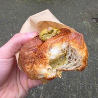 Pistachio bun at Margo's Amsterdam - Jordaan in Amsterdam