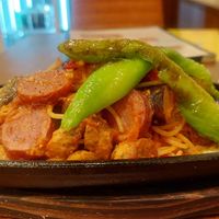  at Unique (V) Pizzeria SUKHASANA in Osaka