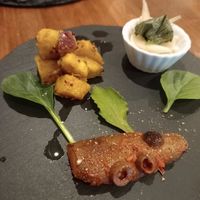  at Unique (V) Pizzeria SUKHASANA in Osaka