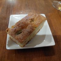 Focaccia for a starter at Unique (V) Pizzeria SUKHASANA in Osaka