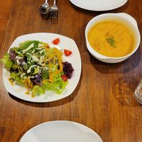 Salad and soup at Unique (V) Pizzeria SUKHASANA in Osaka