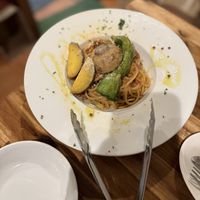   at Unique (V) Pizzeria SUKHASANA in Osaka