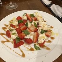   at Unique (V) Pizzeria SUKHASANA in Osaka