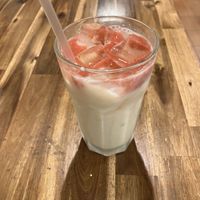   at Unique (V) Pizzeria SUKHASANA in Osaka