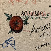   at Unique (V) Pizzeria SUKHASANA in Osaka