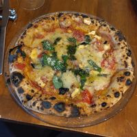  at Unique (V) Pizzeria SUKHASANA in Osaka