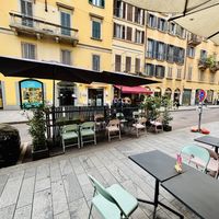 Outside seating   at Flower Burger - Corso Garibaldi in Milan