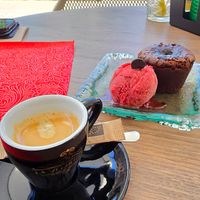 Coffee and dessert at La Vermuteria in Solsona