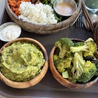 Sides of guacamole and broccoli   at Plant Cafe & Kitchen - Yeonnam in Seoul