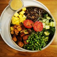 Buddha Bowl w/ peanut sauce (Lunch menu) at Leni's Sweet and Salty in Maulburg