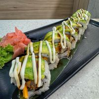 Avo   at Saute Sushi 素特•素司 in Central Singapore