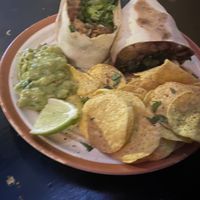 Burrito mit Veganem Hühnchen korea Style   at Club del Burro in Berlin