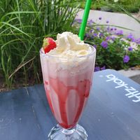 Strawberry mylkshake at Foodbar de Zoetekauw in Enschede