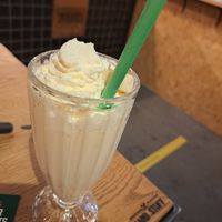 Banaan milkshake vegan at Foodbar de Zoetekauw in Enschede