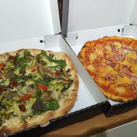 Vegan bianca (left) and non-vegan Hawaiian (right) - vegan Hawaiian is an option however! at The Pizza Lab in Ramsgate
