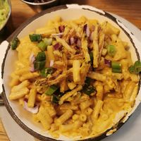 Vegan mac 'n' cheese without chilli at Overdraft Craft Ale Bar in Winchester